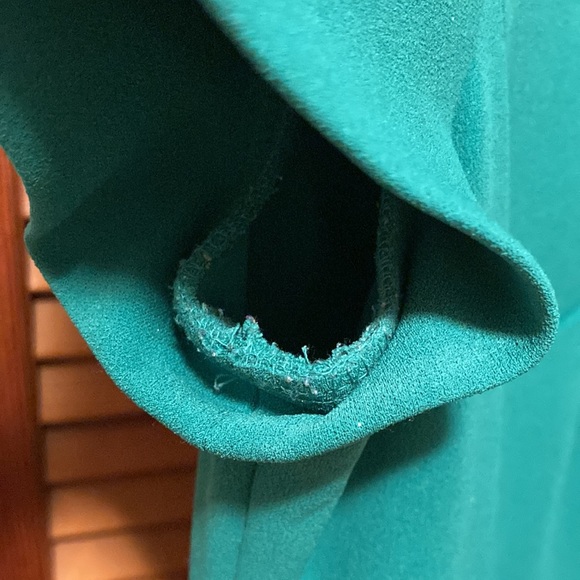 Calvin Klein Emerald Green Ruffle Short Sleeve Dress - Picture 4 of 6